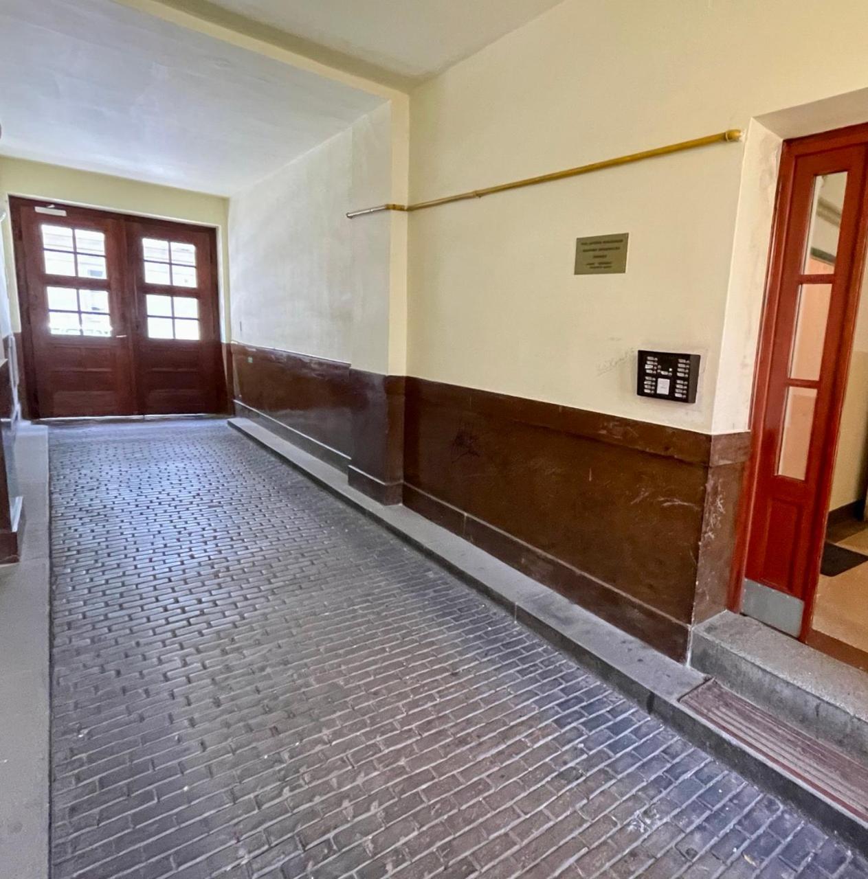 Urban Retreat I Modern Boho Apartments In Lovely Letna District - 10 Minutes From Old Town Praha Eksteriør bilde