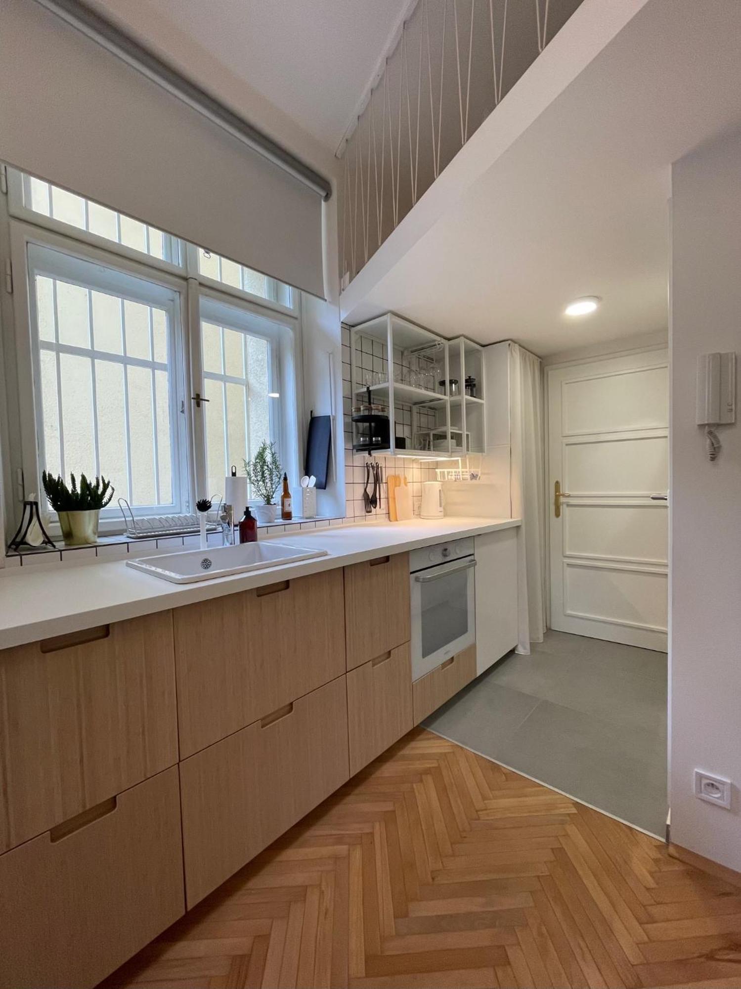 Urban Retreat I Modern Boho Apartments In Lovely Letna District - 10 Minutes From Old Town Praha Eksteriør bilde